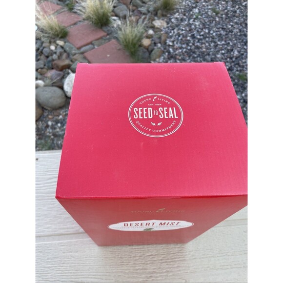 Young Living Desert Mist Essential Oil Ultrasonic Diffuser New In Box - Picture 2 of 3